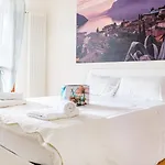 Oleandro - Featuring A Private Garden And Access To 5 Pools Дезенцано-дель-Гарда