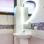 Oleandro - Featuring A Private Garden And Access To 5 Pools Дезенцано-дель-Гарда