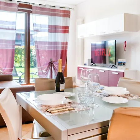 דירה Oleandro - Featuring A Private Garden And Access To 5 Pools *